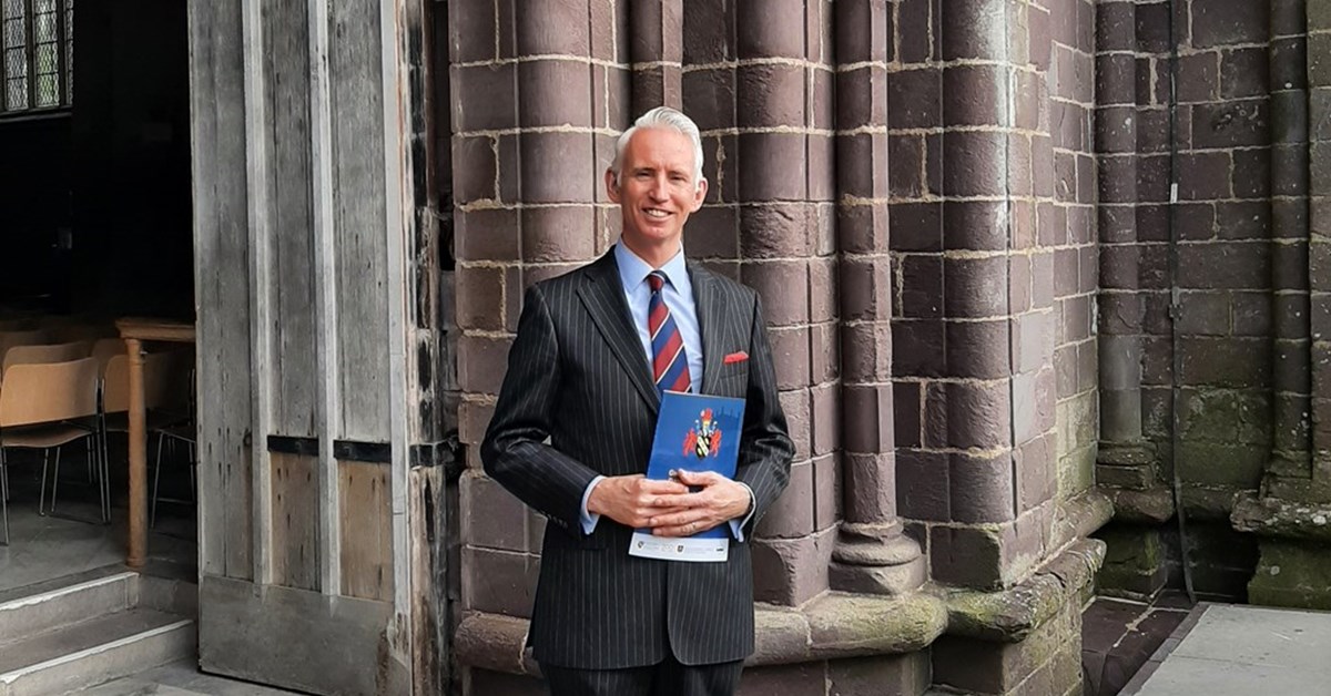 Dr Grahame Davies CVO DLitt